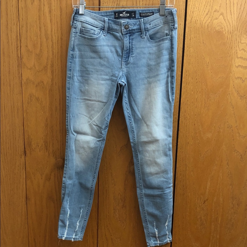 Hollister Faded Light Blue Denim Jeans Size 5 R